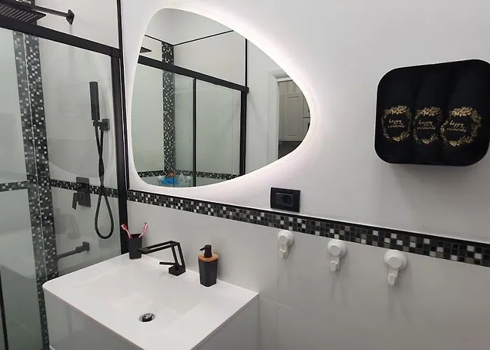 Lägenhet First Studio24 Braşov